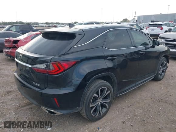 ✅ 2017 Lexus RX 350 • VIN: 2T2ZZMCA7HC059133 • Lot: 43329329. Wystawiony na IAAI z przebiegiem 127 289 mil. Bezpłatny archiwum sprzedaży aukcyjnych z USA i szczegółowy raport historii pojazdu na DreamBid. Zdjęcie 4.