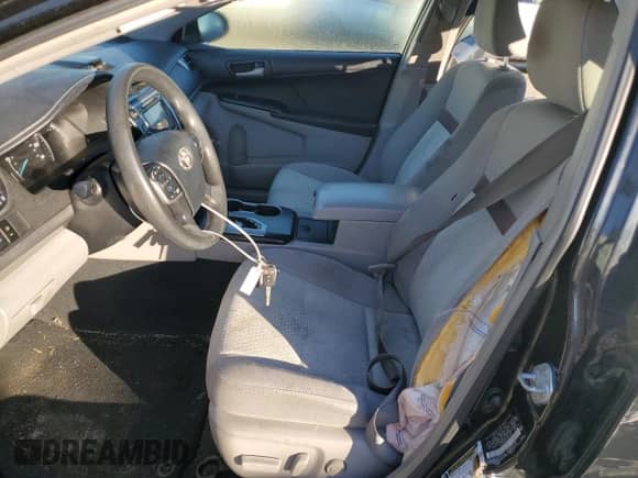 2012 Toyota Camry SE с VIN 4T1BF1FK3CU071952, выставлен на аукционе Copart как лот 82308245 с пробегом 152 142 миль миль и Списание • Salvage title. История ставок и продаж доступна на DreamBid. Изображение 7.