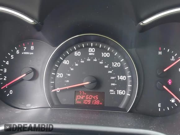 ✅ 2015 Kia Sorento LX • VIN: 5XYKT4A7XFG552840 • Lot: 42506120. Listed on IAAI with 109,138 mi. Free auction sales archive from the USA and detailed vehicle history report at DreamBid. Image 7.