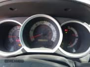 ✅ 2013 Toyota Tacoma • VIN: 3TMLU4EN3DM106670 • Lot: 41696618. Listed on IAAI with 176,353 mi. Free auction sales archive from the USA and detailed vehicle history report at DreamBid. Image 7.