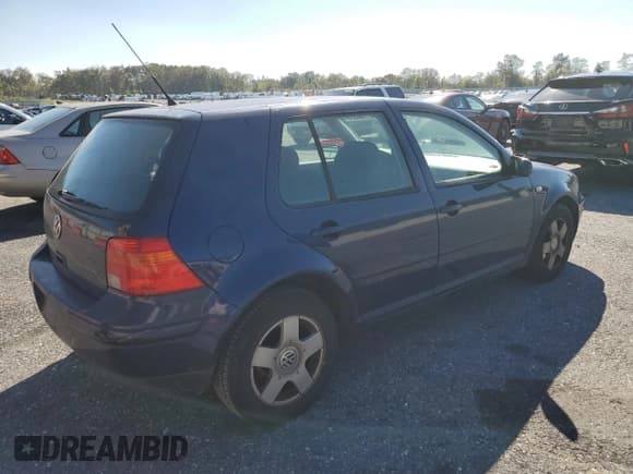 ✅ 2006 Volkswagen Golf GL • VIN: 9BWFL61JX64000557 • Лот: 81768375. Опубликован ранее на Copart с пробегом 128 537 миль. Бесплатный доступ к архиву аукционных продаж из США и подробный отчёт об истории автомобиля на DreamBid. Изображение 3.