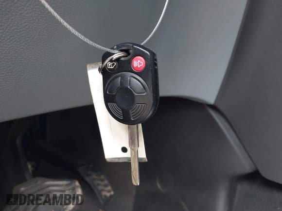 ✅ 2019 Ford Transit • VIN: 1FTYR2YM3KKA96824 • Lot: 41088013. Wystawiony na IAAI z przebiegiem 137 331 mil. Bezpłatny archiwum sprzedaży aukcyjnych z USA i szczegółowy raport historii pojazdu na DreamBid. Zdjęcie 11.