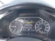 ✅ 2021 Nissan Murano SV • VIN: 5N1AZ2BS2MC142564 • Lot: 43340020. Wystawiony na IAAI z przebiegiem 45 561 mil. Bezpłatny archiwum sprzedaży aukcyjnych z USA i szczegółowy raport historii pojazdu na DreamBid. Zdjęcie 7.