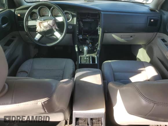 ✅ 2006 Dodge Charger R/T • VIN: 2B3KA53H96H173848 • Lot: 82198755. Wystawiony na Copart z przebiegiem 147 142 mil mil. Skorzystaj z bezpłatnego archiwum sprzedaży aukcyjnych z USA i zobacz szczegółowy raport historii pojazdu na DreamBid. Zdjęcie 8.