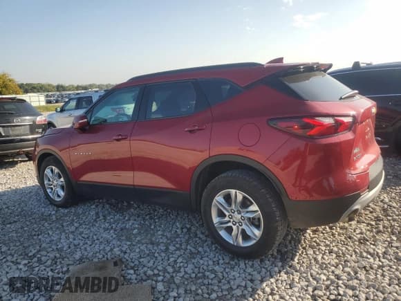 ✅ 2021 Chevrolet Blazer LT • VIN: 3GNKBCR47MS524424 • Lot: 81832815. Wystawiony na Copart z przebiegiem Nie podano. Bezpłatny archiwum sprzedaży aukcyjnych z USA i szczegółowy raport historii pojazdu na DreamBid. Zdjęcie 2.