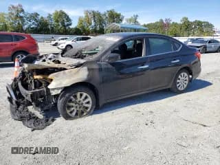 ✅ 2019 Nissan Sentra S • VIN: 3N1AB7AP6KY274091 • Lot: 85137655. Wystawiony na Copart z przebiegiem Nie podano. Bezpłatny archiwum sprzedaży aukcyjnych z USA i szczegółowy raport historii pojazdu na DreamBid. Zdjęcie 1.