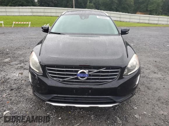 ✅ 2015 Volvo XC60 T6 • VIN: YV4902RK8F2762011 • Лот: 70096965. Опубликован ранее на Copart с пробегом 85 687 миль. Бесплатный доступ к архиву аукционных продаж из США и подробный отчёт об истории автомобиля на DreamBid. Изображение 5.