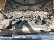 ✅ 1985 Jeep Grand Wagoneer • VIN: 1JCNJ15N2FT065788 • Lot: 43704149. Wystawiony na IAAI z przebiegiem 160 952 mil. Bezpłatny archiwum sprzedaży aukcyjnych z USA i szczegółowy raport historii pojazdu na DreamBid. Zdjęcie 10.