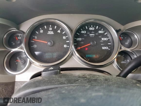 ✅ 2008 Chevrolet Silverado 2500HD Work Truck • VIN: 1GCHC29K98E110277 • Lot: 65163235. Wystawiony na Copart z przebiegiem 130 603 mil. Bezpłatny archiwum sprzedaży aukcyjnych z USA i szczegółowy raport historii pojazdu na DreamBid. Zdjęcie 9.