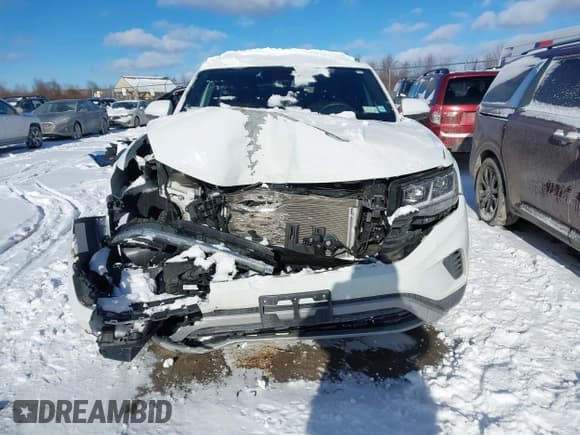 ✅ 2023 Volkswagen Atlas SE • VIN: 1V2HE2CA3PC211740 • Лот: 41403693. Опубликован ранее на IAAI с пробегом 15 124 миль. Бесплатный доступ к архиву аукционных продаж из США и подробный отчёт об истории автомобиля на DreamBid. Изображение 12.