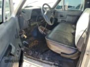 ✅ 1989 Ford F-150 • VIN: 1FTEF14N1KNA39153 • Лот: 77741674. Опубликован ранее на Copart с пробегом 94 296 миль. Бесплатный доступ к архиву аукционных продаж из США и подробный отчёт об истории автомобиля на DreamBid. Изображение 8.