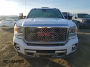 ✅ 2015 GMC Sierra 3500HD Denali • VIN: 1GT424E83FF566144 • Лот: 87193564. Опубликован ранее на Copart с пробегом 141 485 миль. Бесплатный доступ к архиву аукционных продаж из США и подробный отчёт об истории автомобиля на DreamBid. Изображение 5.