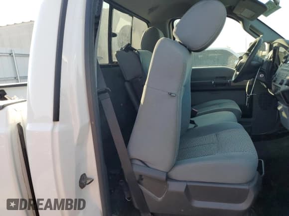 ✅ 2012 Ford F-250 XL • VIN: 1FTBF2B6XCED13844 • Лот: 82399965. Опубликован ранее на Copart с пробегом 54 866 миль. Бесплатный доступ к архиву аукционных продаж из США и подробный отчёт об истории автомобиля на DreamBid. Изображение 10.