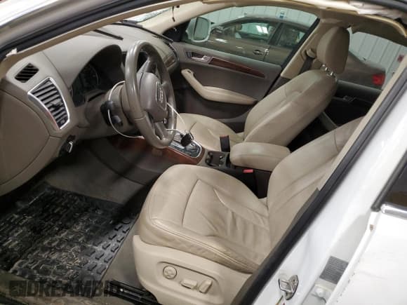 ✅ 2010 Audi Q5 Premium Plus • VIN: WA1LKAFP7AA004585 • Лот: 51585445. Опубликован ранее на Copart с пробегом 97 534 миль. Бесплатный доступ к архиву аукционных продаж из США и подробный отчёт об истории автомобиля на DreamBid. Изображение 7.