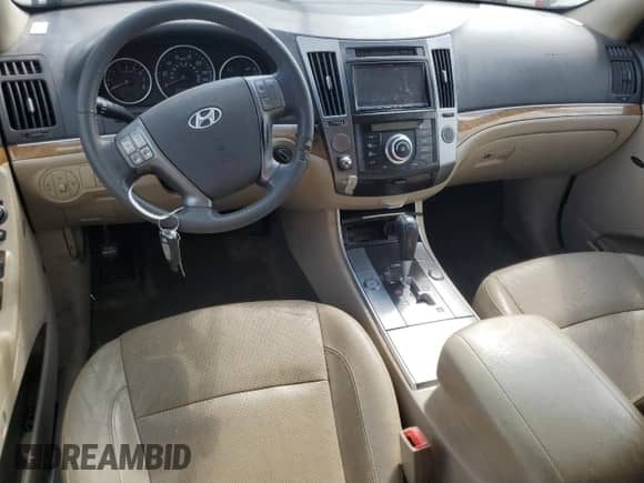 2012 Hyundai Veracruz Limited с VIN KM8NU4CC2CU199262, выставлен на аукционе Copart как лот 47537285 с пробегом 129 479 миль миль и Списание • Salvage title. История ставок и продаж доступна на DreamBid. Изображение 8.