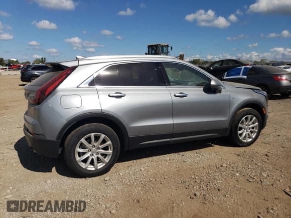 ✅ 2023 Cadillac XT4 AWD Luxury • VIN: 1GYFZBR4XPF221205 • Lot: 83923705. Listed on Copart with 10,846 mi. Free auction sales archive from the USA and detailed vehicle history report at DreamBid. Image 3.