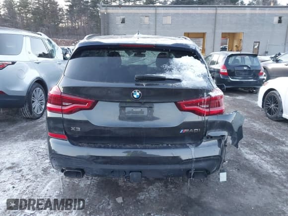 ✅ 2019 BMW X3 M40i • VIN: 5UXTS3C5XK0Z07596 • Lot: 41391762. Wystawiony na IAAI z przebiegiem Nie podano. Bezpłatny archiwum sprzedaży aukcyjnych z USA i szczegółowy raport historii pojazdu na DreamBid. Zdjęcie 15.