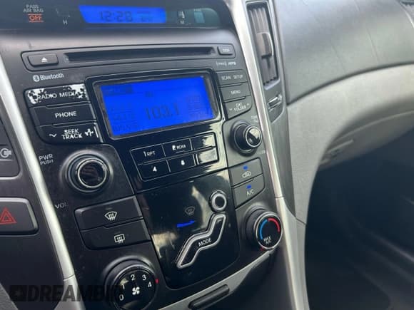 ✅ 2013 Hyundai Sonata GLS • VIN: 5NPEB4ACXDH613803 • Lot: 92322685. Listed on Copart with 169,486 mi. Free auction sales archive from the USA and detailed vehicle history report at DreamBid. Image 12.