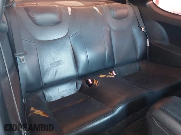 ✅ 2010 Hyundai Genesis Coupe Track • VIN: KMHHU6KH4AU020559 • Lot: 42785297. Wystawiony na IAAI z przebiegiem 151 125 mil. Bezpłatny archiwum sprzedaży aukcyjnych z USA i szczegółowy raport historii pojazdu na DreamBid. Zdjęcie 8.