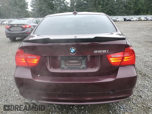 ✅ 2010 BMW 3 Series 328i • VIN: WBAPH5G58ANM35209 • Lot: 90491565. Listed on Copart with 143,553 mi. Free auction sales archive from the USA and detailed vehicle history report at DreamBid. Image 6.