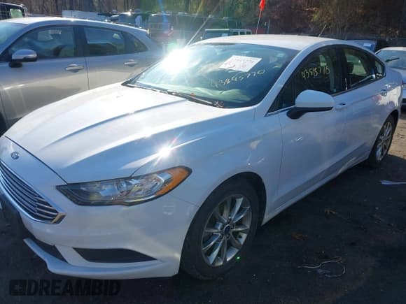 ✅ 2017 Ford Fusion SE • VIN: 3FA6P0HD4HR183563 • Лот: 43845770. Опубликован ранее на IAAI с пробегом 132 625 миль. Бесплатный доступ к архиву аукционных продаж из США и подробный отчёт об истории автомобиля на DreamBid. Изображение 17.
