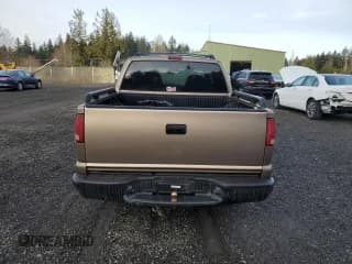 ✅ 2003 Chevrolet S-10 LS • VIN: 1GCDT13X63K109465 • Лот: 48182195. Опубликован ранее на Copart с пробегом 190 152 миль. Бесплатный доступ к архиву аукционных продаж из США и подробный отчёт об истории автомобиля на DreamBid. Изображение 6.