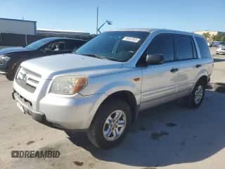 2007 Honda Pilot LX with VIN 5FNYF28117B045101, listed as a Copart auction lot 86882065 with 172,731 mi miles and Salvage title. Bid and sale history available at DreamBid. Image 1.