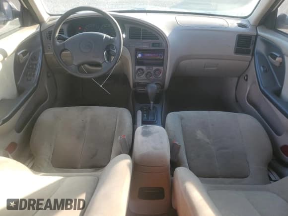 ✅ 2003 Hyundai Elantra GLS • VIN: KMHDN45D73U569040 • Lot: 87304364. Wystawiony na Copart z przebiegiem 177 565 mil. Bezpłatny archiwum sprzedaży aukcyjnych z USA i szczegółowy raport historii pojazdu na DreamBid. Zdjęcie 8.