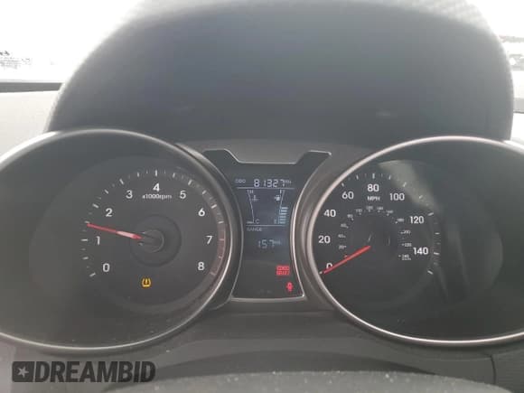 ✅ 2013 Hyundai Veloster w/Black Int • VIN: KMHTC6AD4DU128437 • Lot: 43085415. Wystawiony na Copart z przebiegiem 81 327 mil. Bezpłatny archiwum sprzedaży aukcyjnych z USA i szczegółowy raport historii pojazdu na DreamBid. Zdjęcie 9.