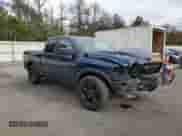 2019 Ram 1500 Warlock z VIN 1C6RR7GT7KS732436, wystawiony jako Copart lot #83994215 z przebiegiem 46 929 mil mil oraz Szkoda całkowita • Salvage title. Historia ofert i sprzedaży dostępna na DreamBid. Obrazek 4.