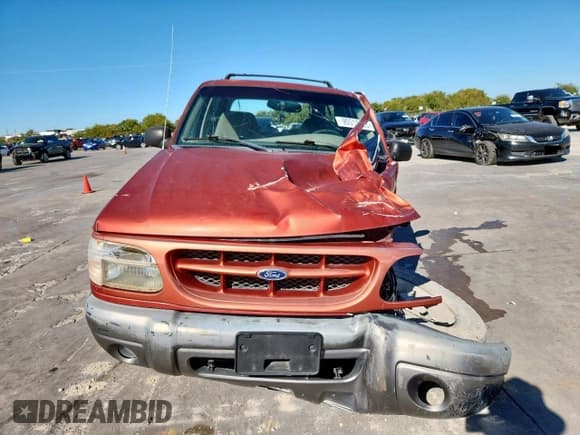 ✅ 1999 Ford Explorer Sport • VIN: 1FMYU24X2XUA67658 • Лот: 90515725. Опубликован ранее на Copart с пробегом 157 684 миль. Бесплатный доступ к архиву аукционных продаж из США и подробный отчёт об истории автомобиля на DreamBid. Изображение 5.