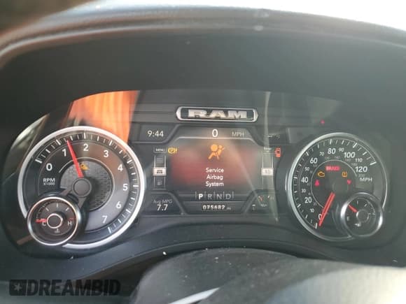 ✅ 2020 Ram 1500 Lone Star • VIN: 1C6RREFT8LN386192 • Лот: 93699055. Опубликован ранее на Copart с пробегом 75 682 миль. Бесплатный доступ к архиву аукционных продаж из США и подробный отчёт об истории автомобиля на DreamBid. Изображение 9.