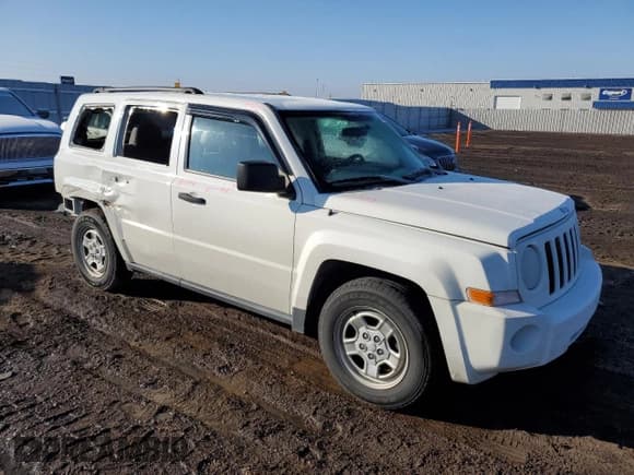 ✅ 2007 Jeep Patriot Sport • VIN: 1J8FF28WX7D355881 • Lot: 82766473. Listed on Copart with 120,519 mi. Free auction sales archive from the USA and detailed vehicle history report at DreamBid. Image 4.