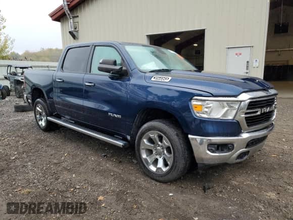 2019 Ram 1500 Big Horn z VIN 1C6SRFFT2KN594056, wystawiony jako Copart lot #86181995 z przebiegiem 81 298 mil mil oraz Szkoda całkowita • Salvage title. Historia ofert i sprzedaży dostępna na DreamBid. Obrazek 4.