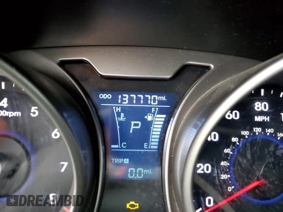 ✅ 2014 Hyundai Veloster • VIN: KMHTC6AD3EU184693 • Lot: 83912144. Wystawiony na Copart z przebiegiem 137 770 mil. Bezpłatny archiwum sprzedaży aukcyjnych z USA i szczegółowy raport historii pojazdu na DreamBid. Zdjęcie 9.