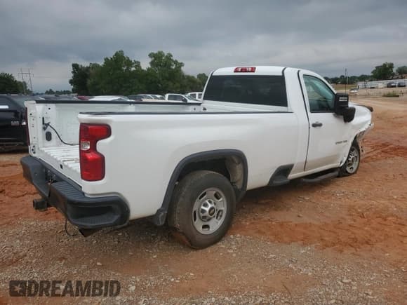 ✅ 2022 Chevrolet Silverado 2500HD Work Truck • VIN: 1GC0WLE77NF302556 • Лот: 66834695. Опубликован ранее на Copart с пробегом 83 601 миль. Бесплатный доступ к архиву аукционных продаж из США и подробный отчёт об истории автомобиля на DreamBid. Изображение 3.