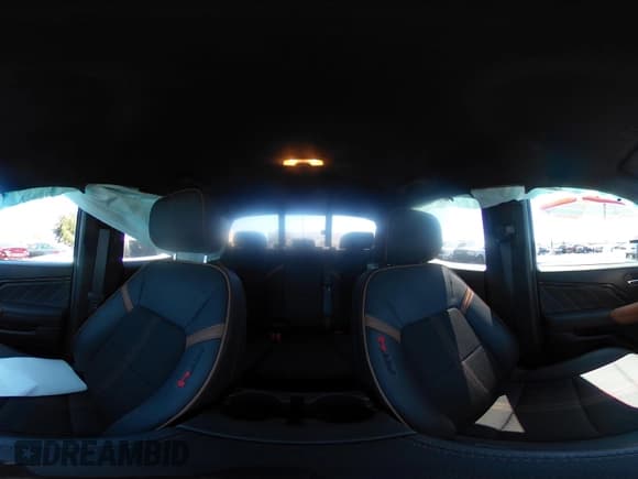 ✅ 2023 GMC Canyon 4WD AT4 • VIN: 1GTP6DEK8P1268880 • Lot: 41992993. Listed on IAAI with 20,365 mi. Free auction sales archive from the USA and detailed vehicle history report at DreamBid. Image 19.