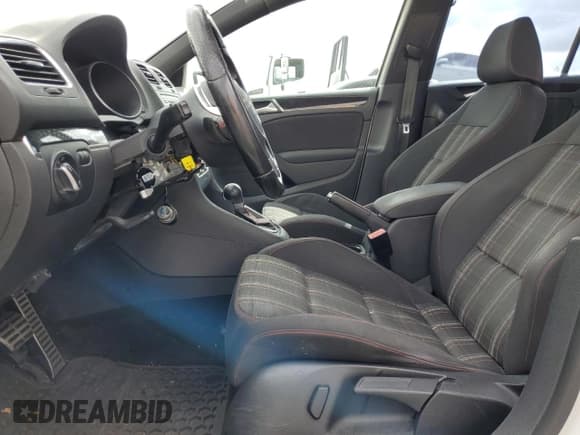 ✅ 2011 Volkswagen Golf GTI w/Sunroof PZEV • VIN: WVWHD7AJXBW129001 • Lot: 50789525. Listed on Copart with Not provided. Free auction sales archive from the USA and detailed vehicle history report at DreamBid. Image 7.