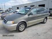 ✅ 2004 Kia Sedona LX • VIN: KNDUP131346575851 • Лот: 73614194. Опубликован ранее на Copart с пробегом 153 928 миль. Бесплатный доступ к архиву аукционных продаж из США и подробный отчёт об истории автомобиля на DreamBid. Изображение 1.
