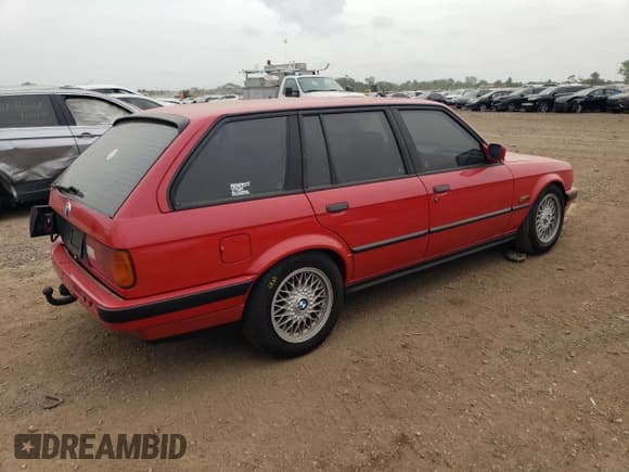 ✅ 1989 BMW 3 Series • VIN: WBAAH51060EB02513 • Lot: 56259084. Wystawiony na Copart z przebiegiem 196 888 mil. Bezpłatny archiwum sprzedaży aukcyjnych z USA i szczegółowy raport historii pojazdu na DreamBid. Zdjęcie 3.