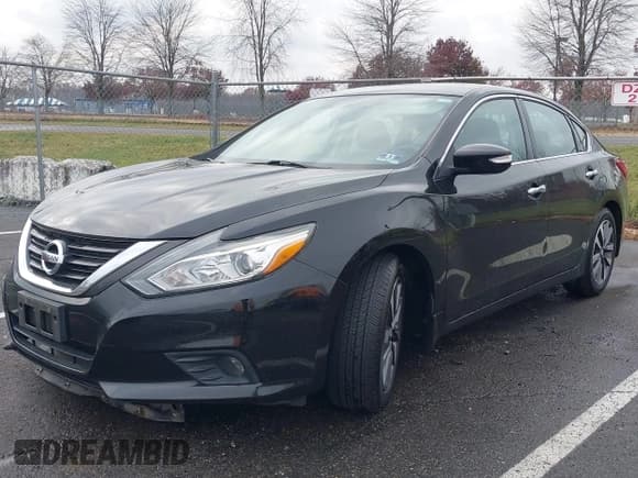 ✅ 2017 Nissan Altima SV • VIN: 1N4AL3AP6HC161980 • Lot: 43747593. Wystawiony na IAAI z przebiegiem 28 995 mil. Bezpłatny archiwum sprzedaży aukcyjnych z USA i szczegółowy raport historii pojazdu na DreamBid. Zdjęcie 2.