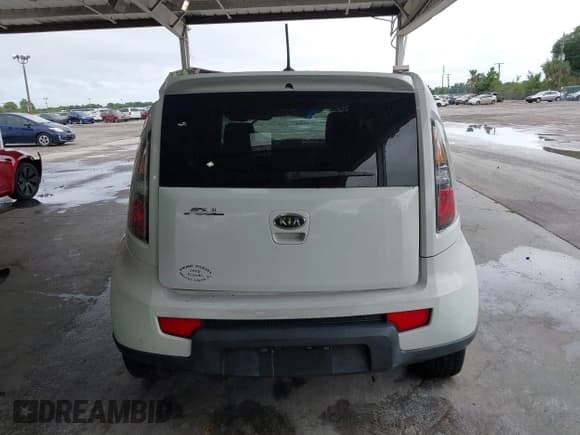 ✅ 2010 Kia Soul + • VIN: KNDJT2A21A7166642 • Lot: 42245974. Listed on IAAI with 210,572 mi. Free auction sales archive from the USA and detailed vehicle history report at DreamBid. Image 16.