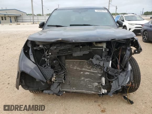 ✅ 2024 Ford Police Interceptor Utility • VIN: 1FM5K8AB2RGA27330 • Lot: 54846175. Listed on Copart with 17,338 mi. Free auction sales archive from the USA and detailed vehicle history report at DreamBid. Image 5.