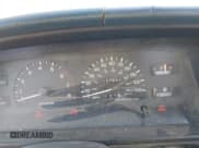 ✅ 1992 Toyota Pickup SR5 • VIN: JT4VN13G0N5073403 • Лот: 41562585. Опубликован ранее на IAAI с пробегом 227 652 миль. Бесплатный доступ к архиву аукционных продаж из США и подробный отчёт об истории автомобиля на DreamBid. Изображение 7.