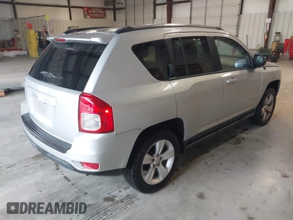 ✅ 2012 Jeep Compass Sport • VIN: 1C4NJCBA5CD626991 • Lot: 43732827. Listed on IAAI with 147,859 mi. Free auction sales archive from the USA and detailed vehicle history report at DreamBid. Image 4.