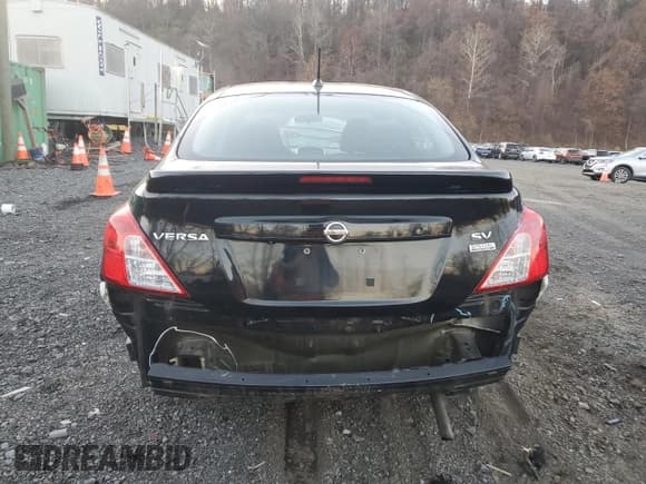 ✅ 2018 Nissan Versa SV • VIN: 3N1CN7AP4JL809916 • Lot: 93520535. Listed on Copart with 102,766 mi. Free auction sales archive from the USA and detailed vehicle history report at DreamBid. Image 6.