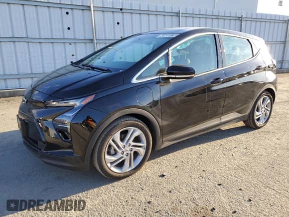 2023 Chevrolet Bolt EV 1LT z VIN 1G1FW6S0XP4179667, wystawiony jako Copart lot #41689174 z przebiegiem 4 844 mil mil oraz . Historia ofert i sprzedaży dostępna na DreamBid. Obrazek 1.