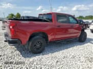 ✅ 2021 Chevrolet Silverado 1500 LT Trail Boss • VIN: 3GCPYFED7MG280622 • Lot: 69871114. Wystawiony na Copart z przebiegiem 50 575 mil. Bezpłatny archiwum sprzedaży aukcyjnych z USA i szczegółowy raport historii pojazdu na DreamBid. Zdjęcie 3.