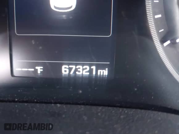 2017 Hyundai Tucson Sport z VIN KM8J3CA22HU577271, wystawiony jako IAAI lot #43134035 z przebiegiem 67 321 mil mil oraz . Historia ofert i sprzedaży dostępna na DreamBid. Obrazek 15.