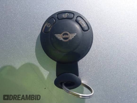 2010 MINI Hardtop S with VIN WMWMF7C50ATX41701, listed as a IAAI auction lot 43607245 with 146,196 mi miles and . Bid and sale history available at DreamBid. Image 11.